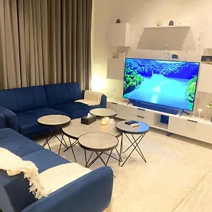 احجز هنا